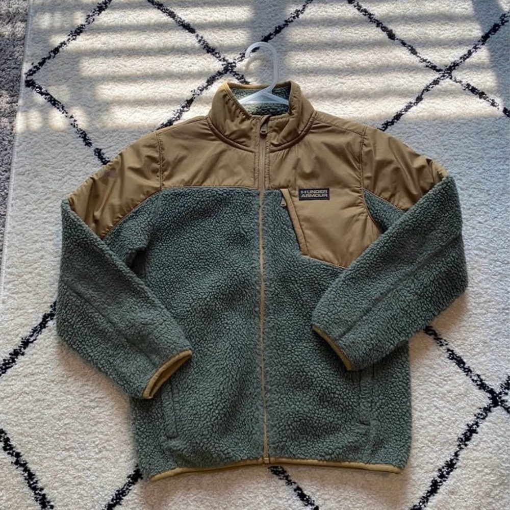 Under Armour Olive and Khaki Fleece Jacket